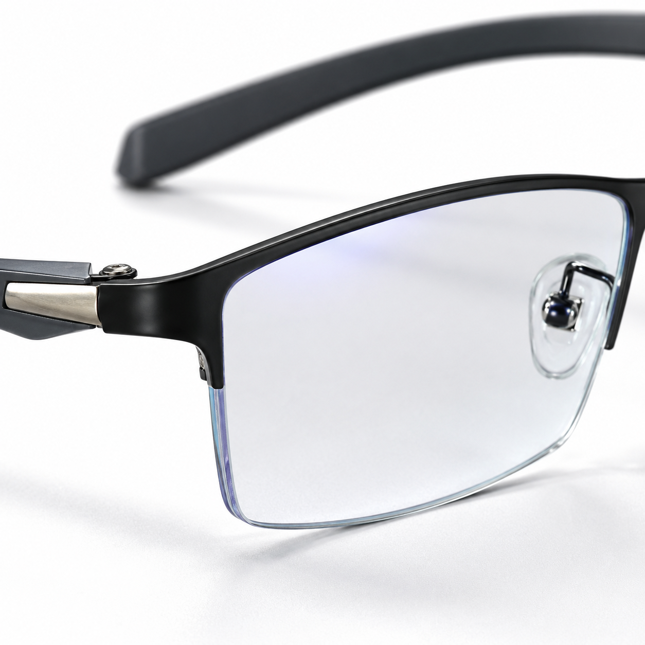 Photochromic Blue-Light Glasses — Lightweight Metal Frame